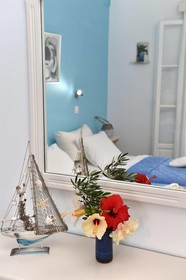 Tarsa Seaside Studios & Apartments