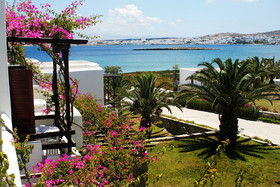Porto Paros Hotel & Villas
