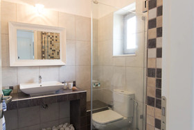 Parian Hill Residence Villa