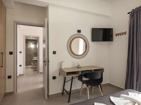 Parikia's Urban Oasis