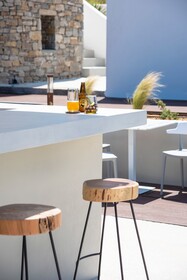 Paros Comfy Suites