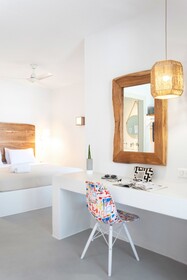 Paros Comfy Suites