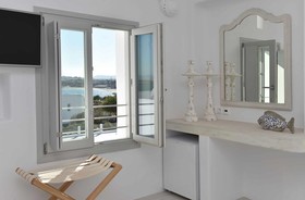 White Dunes Luxury Boutique Hotel