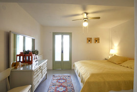 Nena’s Art House