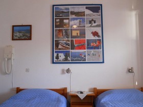Yvonni Studios