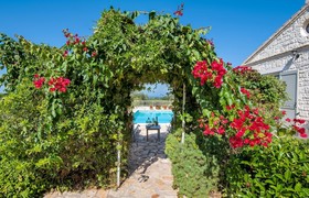 Stone Pool Villa Alina with Seaview