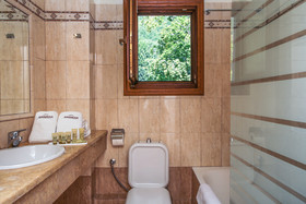 Anamar Pilio Resort
