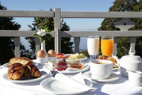 Anamar Pilio Resort