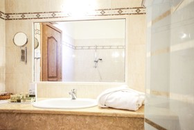 Anamar Pilio Resort