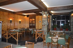 Hotel Hani Zisi