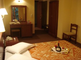 Hotel Hani Zisi