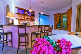 Hotel Alkifron
