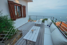 Escape Afissos