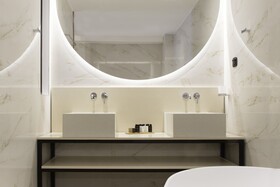 1910 Lifestyle Hotel
