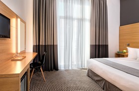 Aegli Hotel