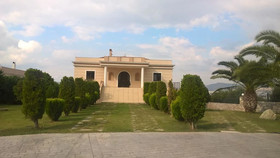 Luxury Villa Thea