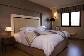 Valis Resort Hotel