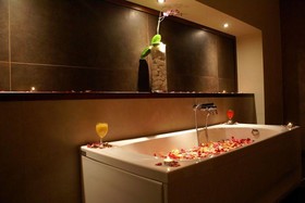 Valis Resort Hotel