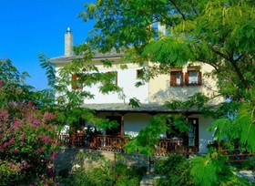 Theareston Guesthouse