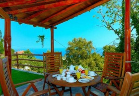 Theareston Guesthouse