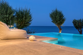 Amada Colossos Luxury Villas