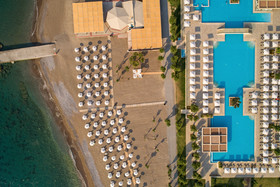 Amada Colossos Resort