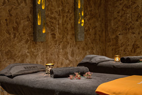 Amada Colossos Resort