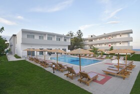 Evita Bay Hotel