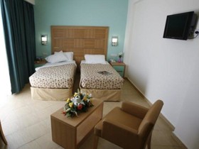 Maris Sol Sun Palace Hotel