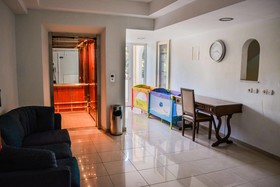 Mon Repos Hotel