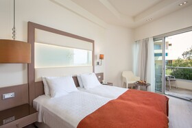 Pegasos Deluxe Beach Hotel