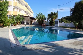 Sotirakis Hotel