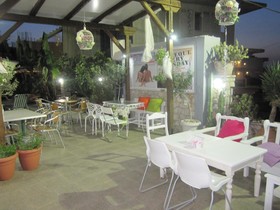 Vicky's Studios