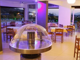 Zoes Hotel