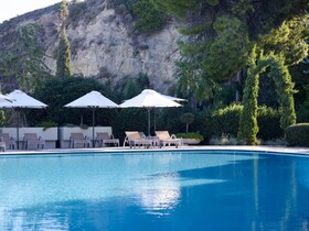 Rhodes Bay Hotel & Spa