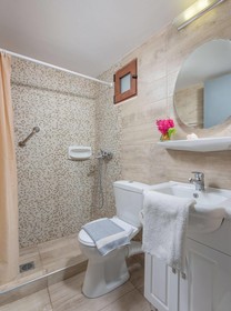 Erato Apartments