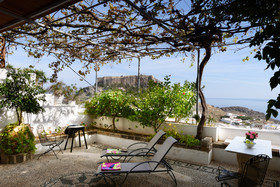 Meandros Villa & Suites