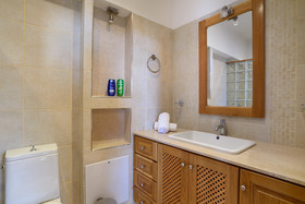 Meandros Villa & Suites
