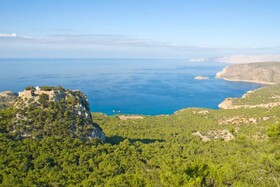 Bellavista House in Monolithos