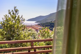 Mouzakis Villas