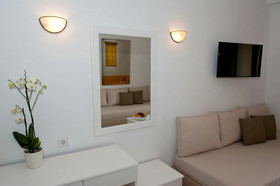 Samaina Hotels Inn