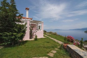 Petra Mare Village