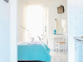 Klima Paradise Beachfront Studios & Apartments