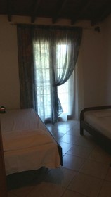 Alekos Rooms and Apartments