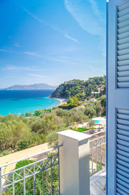 Armonia Bay