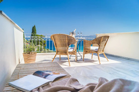 Armonia Bay