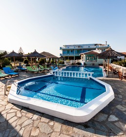 Kokkari Beach