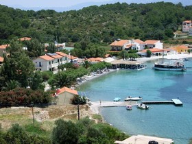 Posidonio Bay