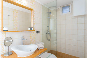 Naftilos Residences I