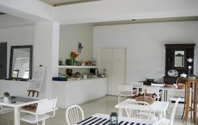 Apollon Hotel